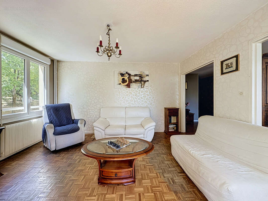Appartement à LYON-5E