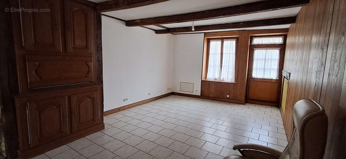 Maison à PUILLY-ET-CHARBEAUX