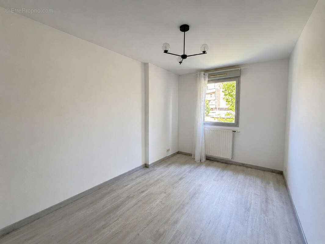 Appartement à LA RICHE
