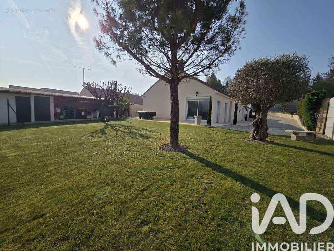 Photo 4 - Maison à SAINT-HILAIRE-SOUS-ROMILLY