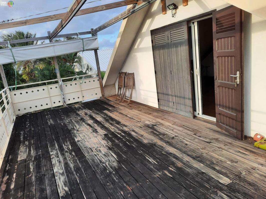 Maison à SAINTE-SUZANNE