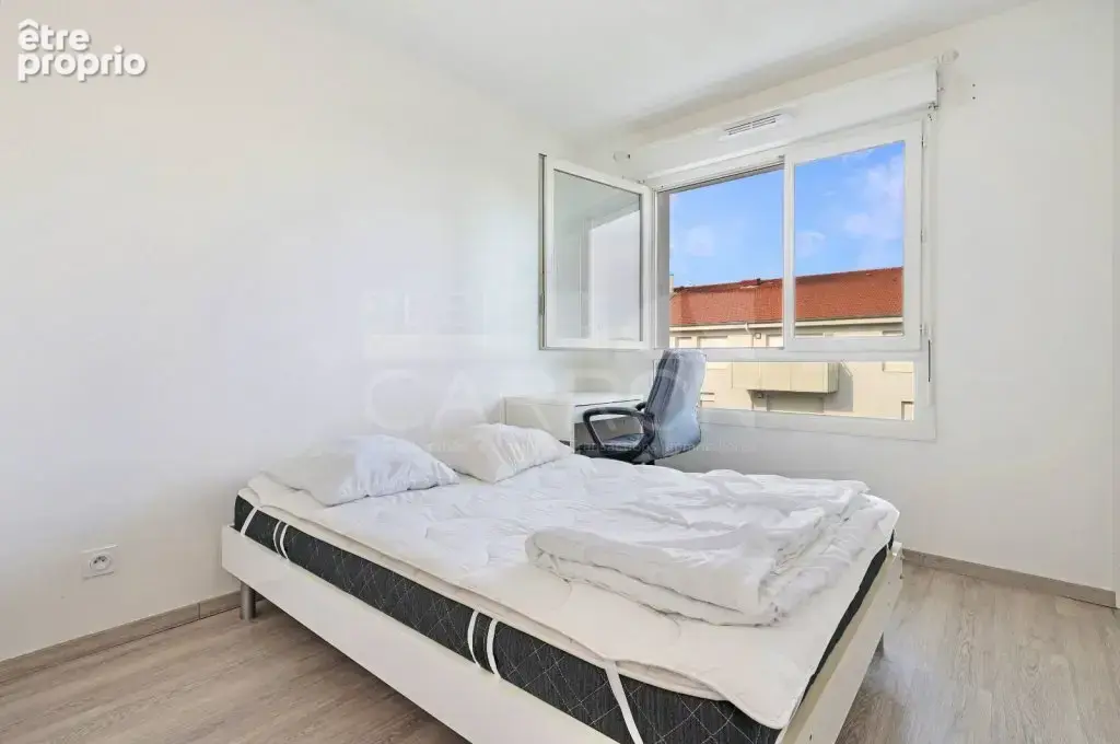 Appartement 61 m² à Venissieux  - photo 6