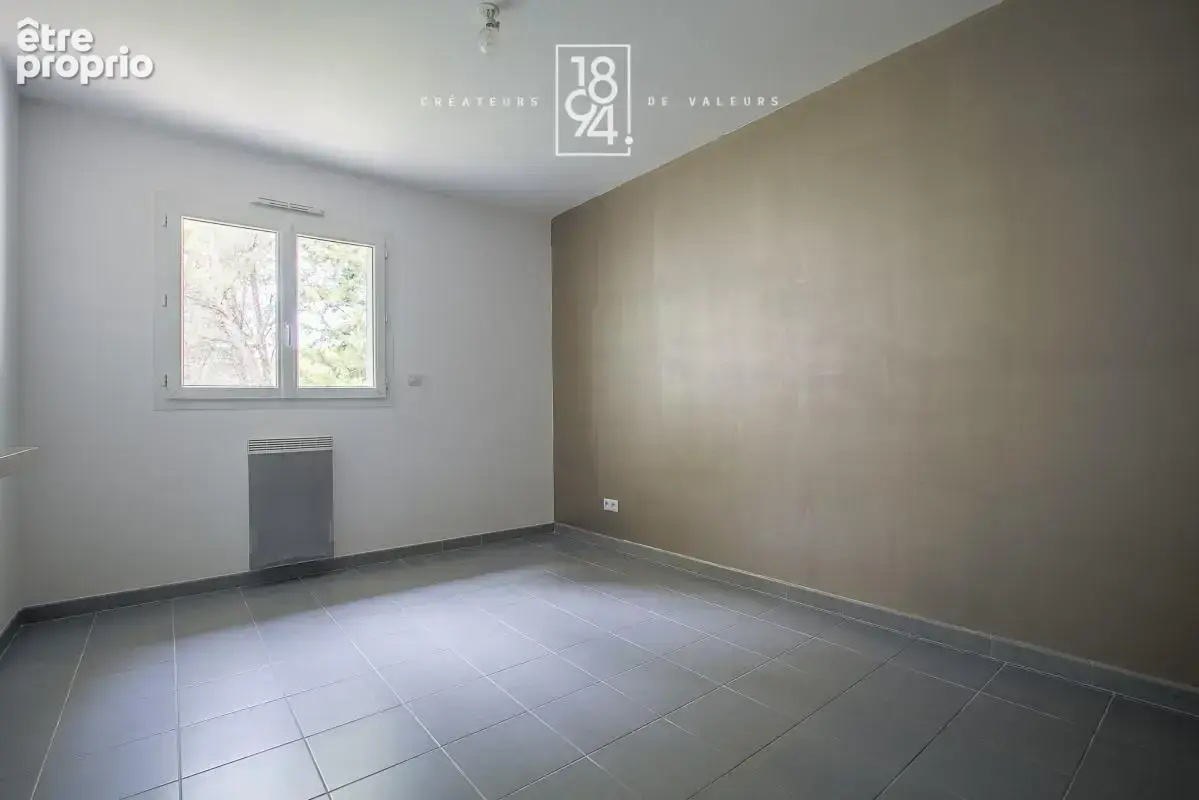 T3 en dernier étage avec grande terrasse - Les Mourets / Bd Bernard Verger, 13013 Marseille - photo 6