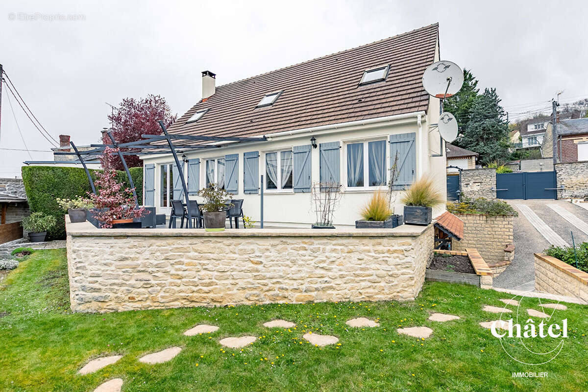 Maison à BURY