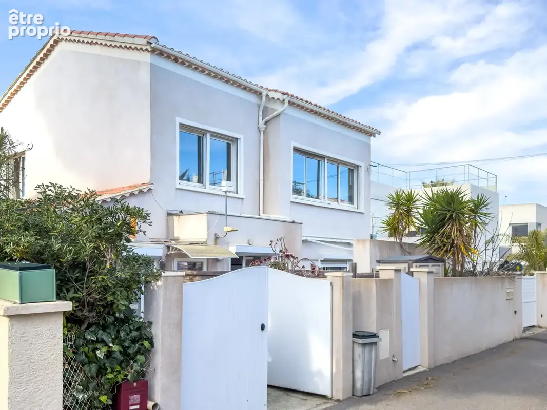 Maison à HYERES