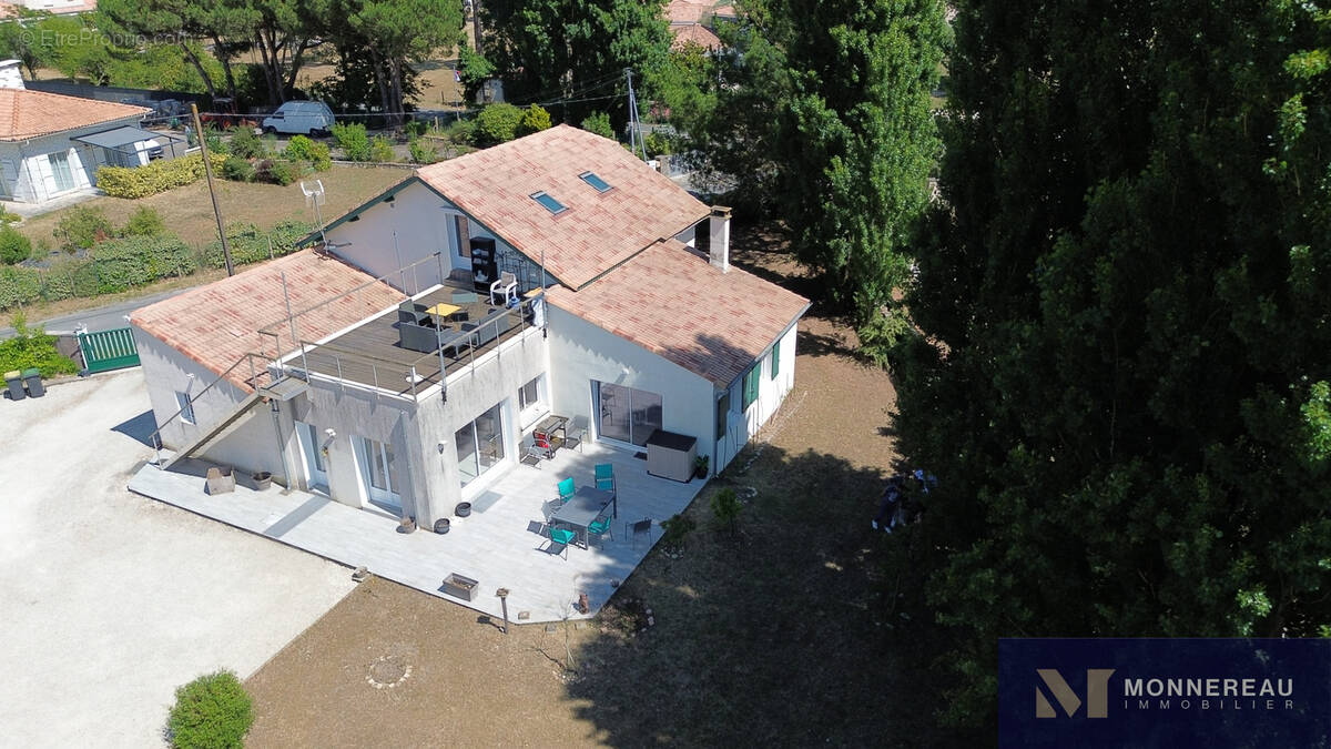 Maison à LA TREMBLADE