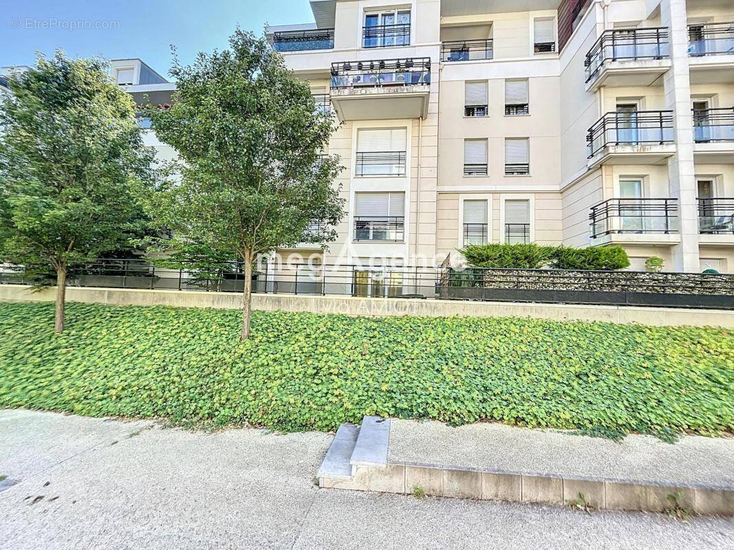 Appartement à CARRIERES-SOUS-POISSY