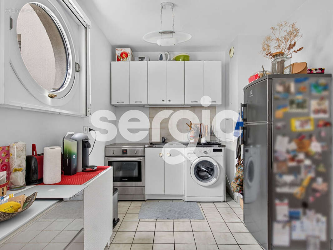 Appartement à ISSY-LES-MOULINEAUX