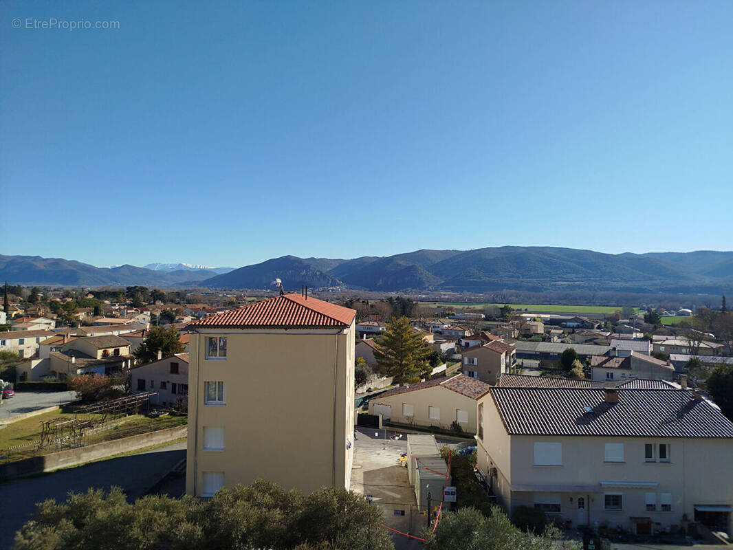 Appartement à PEYRUIS