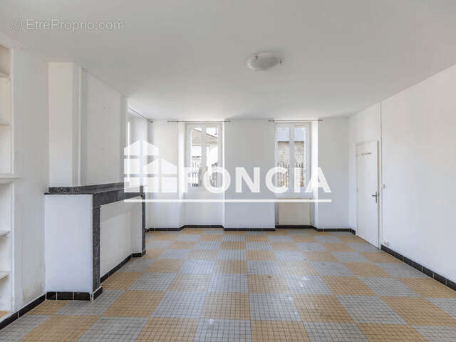 Maison à BERNAC-DEBAT