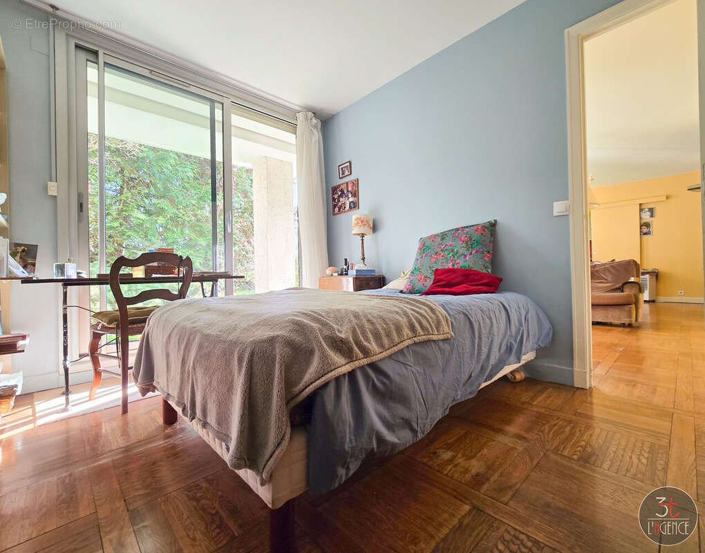 Appartement à FONTENAY-SOUS-BOIS