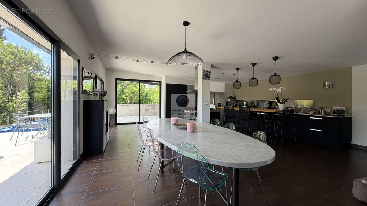 Appartement à VALENCE