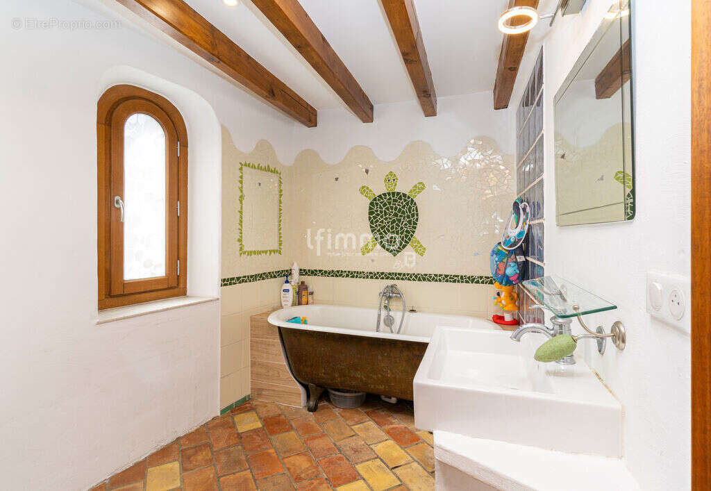 Maison à MARSEILLE-9E