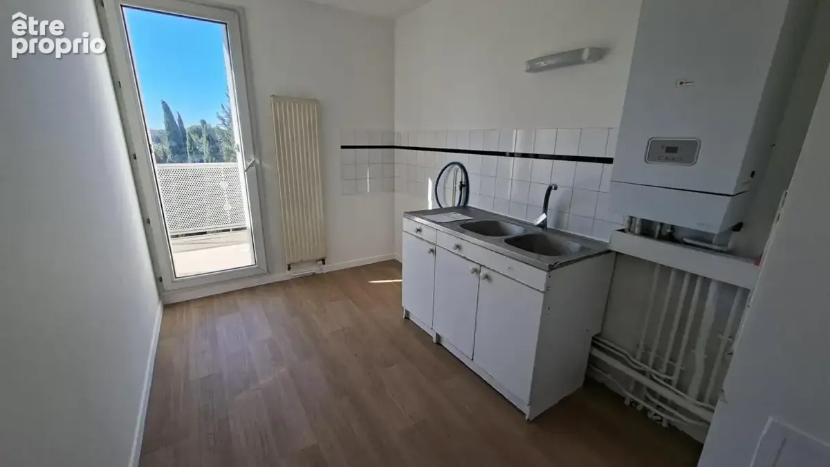 T2 avec un balcon ensoleillé - photo 5