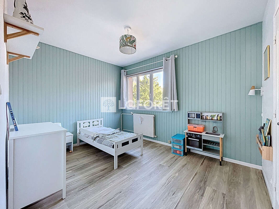 Appartement à RILLIEUX-LA-PAPE