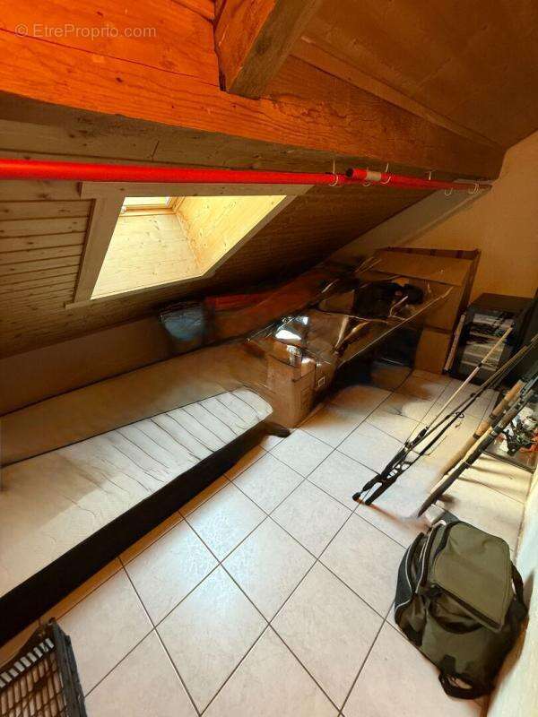 Appartement PASSY 87 M2 loi carrez, 111M2 superficie totale  , 5 pièces 276000 euros - photo 12