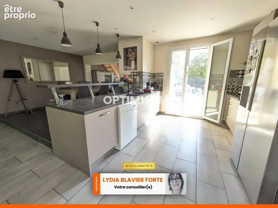 Aureil(87220) – maison de plain-pied de 128 m² avec étang et terrain de 3 040 m² - photo 3