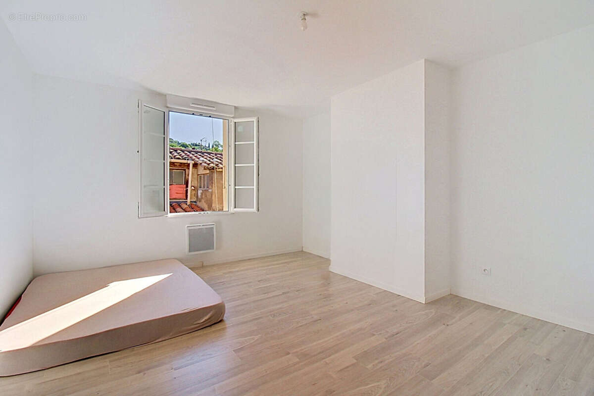 Appartement à DRAGUIGNAN