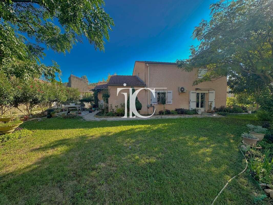 Maison à SAINT-AMBROIX