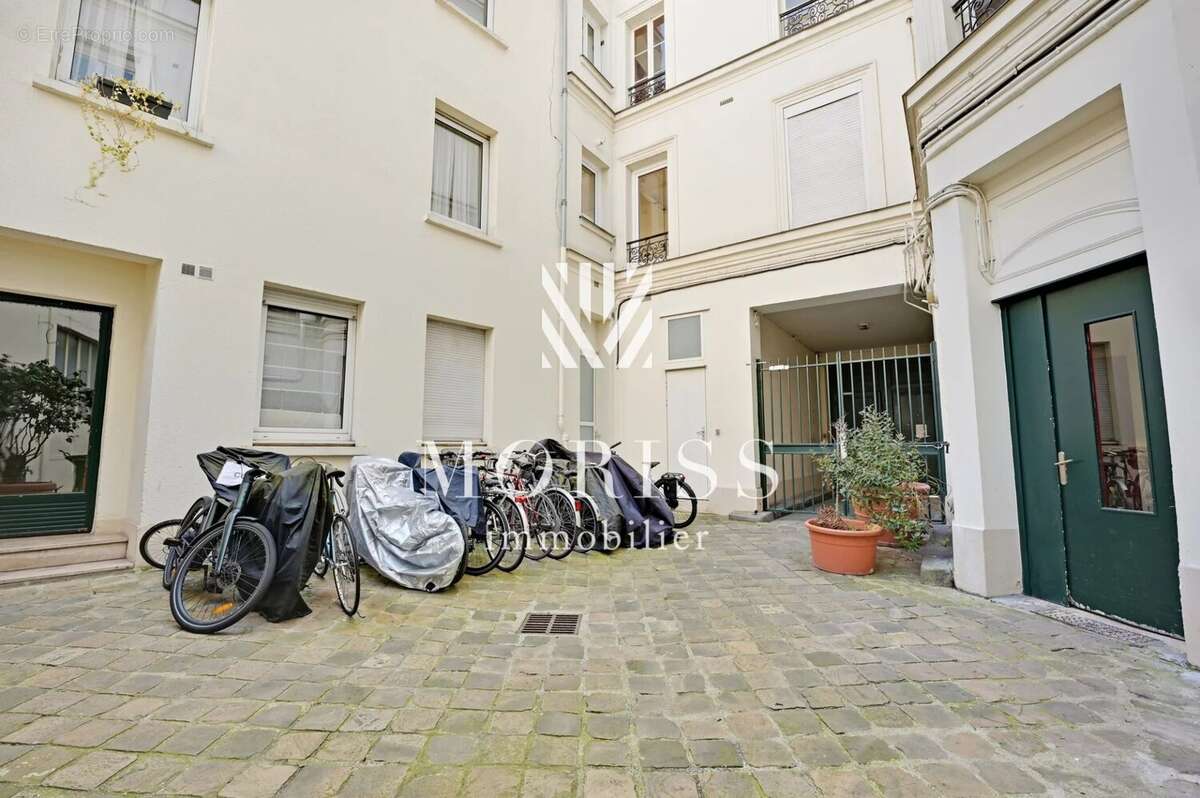 Appartement à PARIS-19E