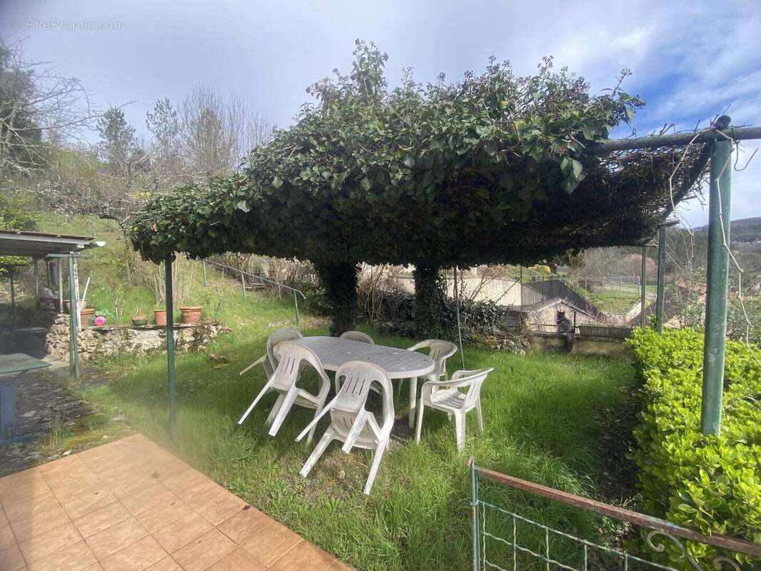 IMG6383 - Maison à SAINT-CYPRIEN