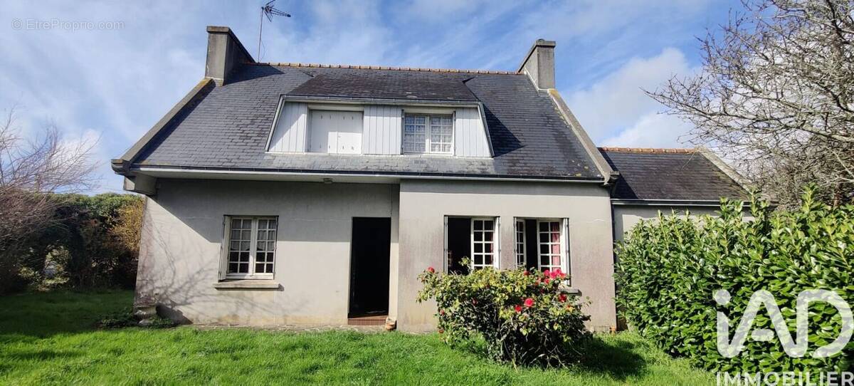 Photo 1 - Maison à POULDREUZIC