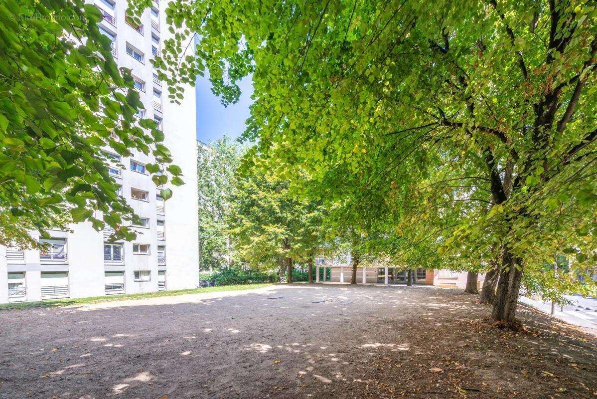 Appartement à AULNAY-SOUS-BOIS