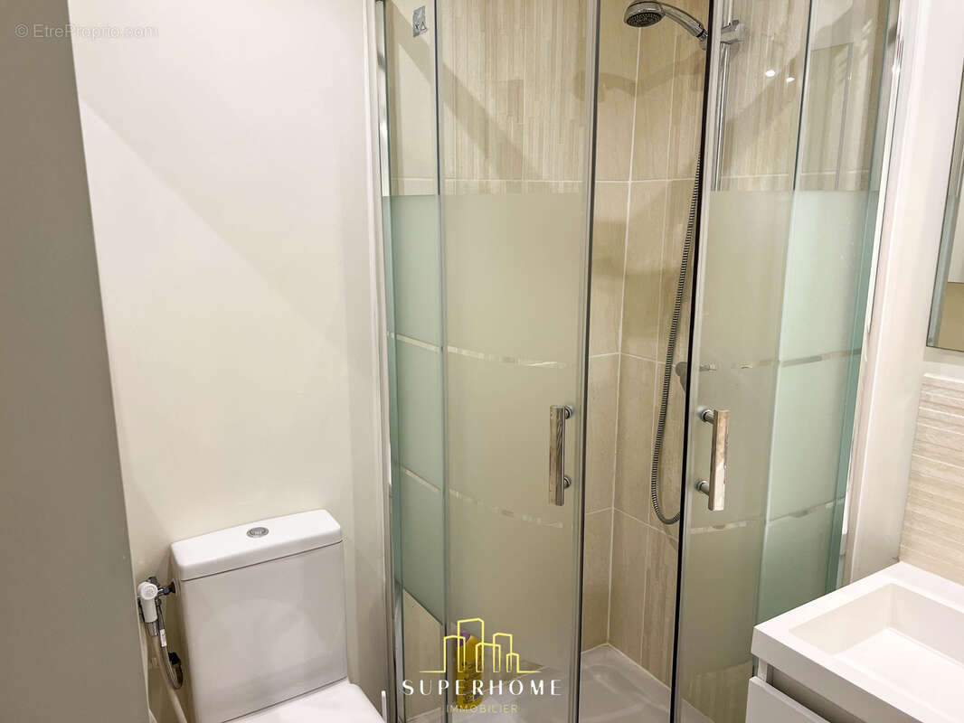 Appartement à MARSEILLE-4E