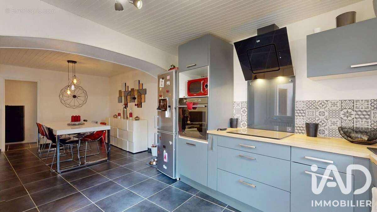 Maison 121 m² à Pont-Du-Chateau  - photo 3