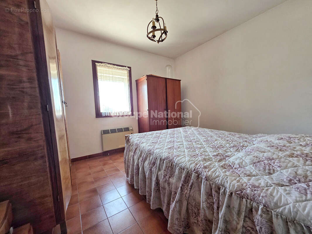 Maison 4 pièces 100 m² - MIRAMAS - photo 15