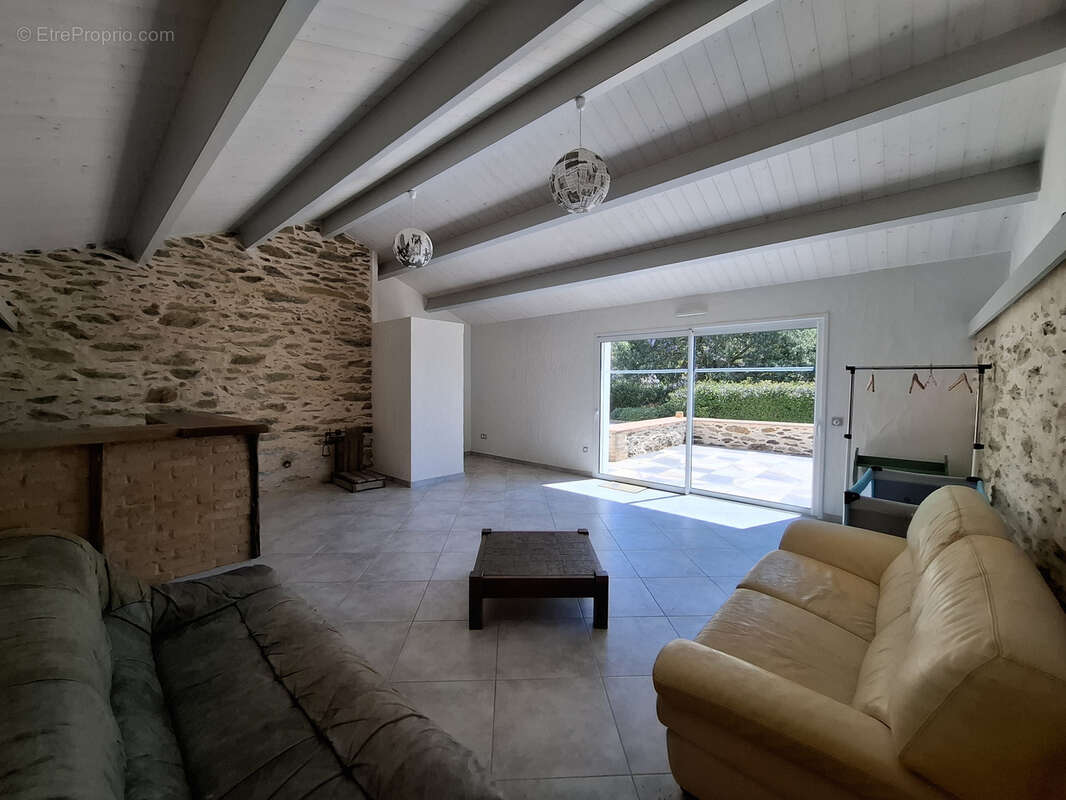 Maison à BOIS-DE-CENE