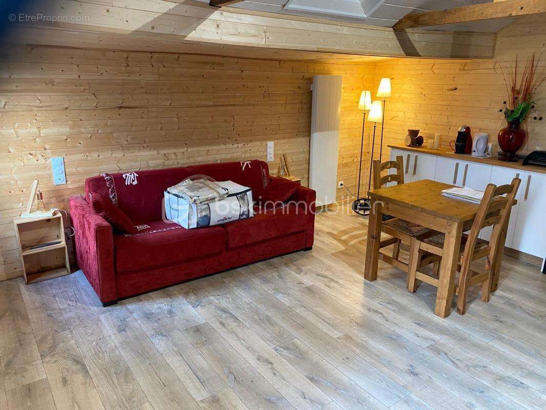 Maison à PONT-L&#039;EVEQUE