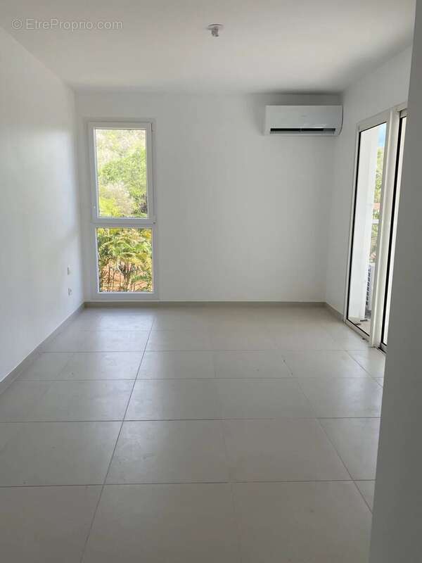 Appartement à LES TROIS-ILETS
