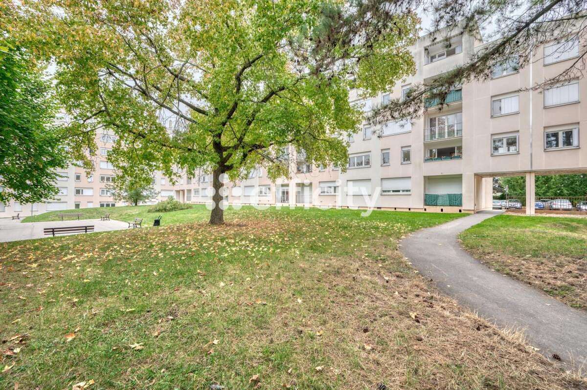 Appartement à SAINT-GRATIEN