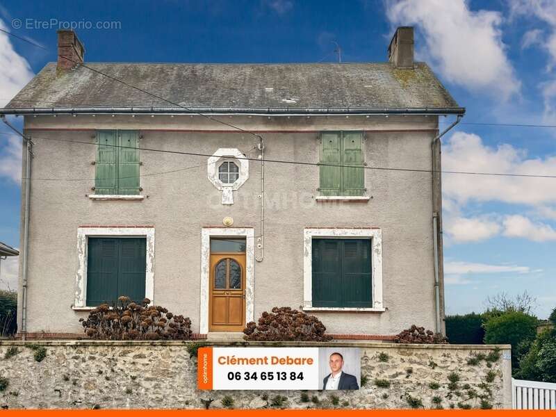 Maison à NUEIL-LES-AUBIERS