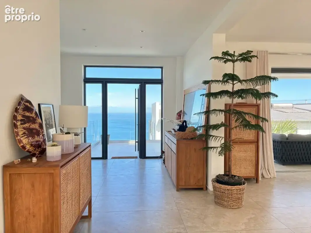Superbe Villa avec dépendance vue mer et piscine à grand fond - photo 6