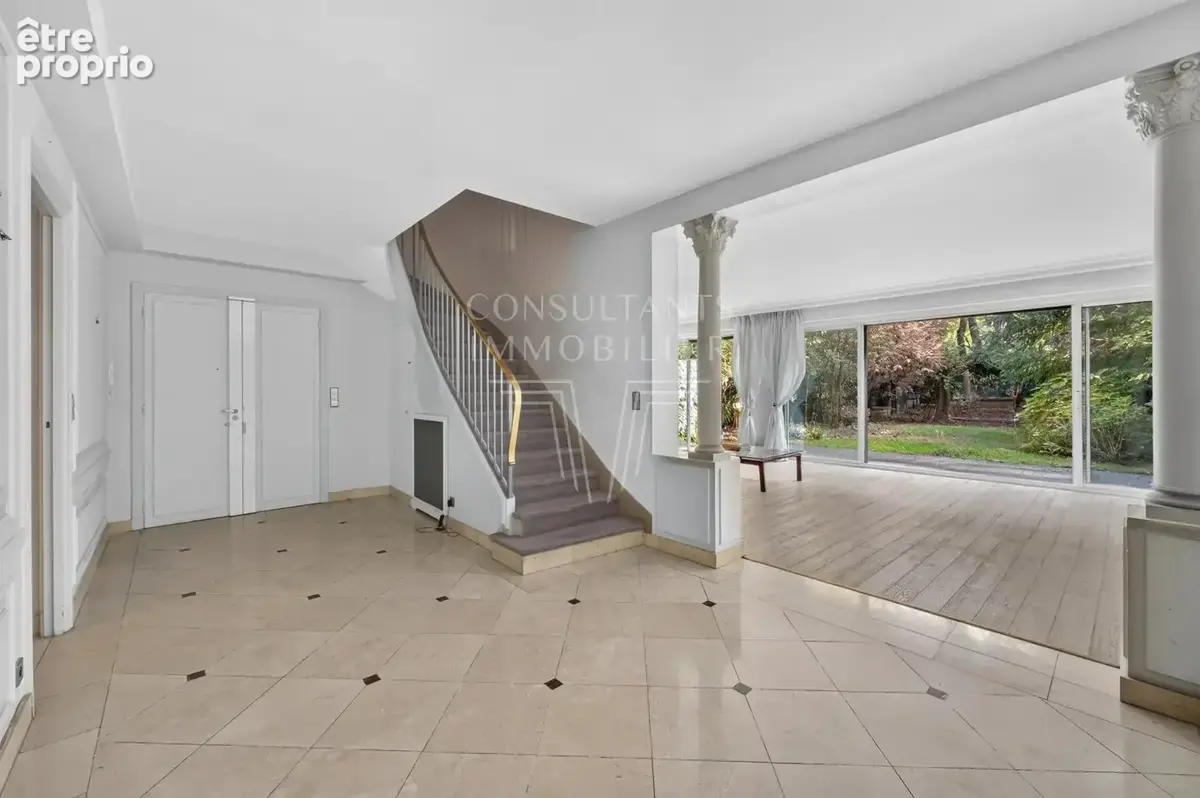 Sainte-foy. grand duplex familial avec jardin - photo 9
