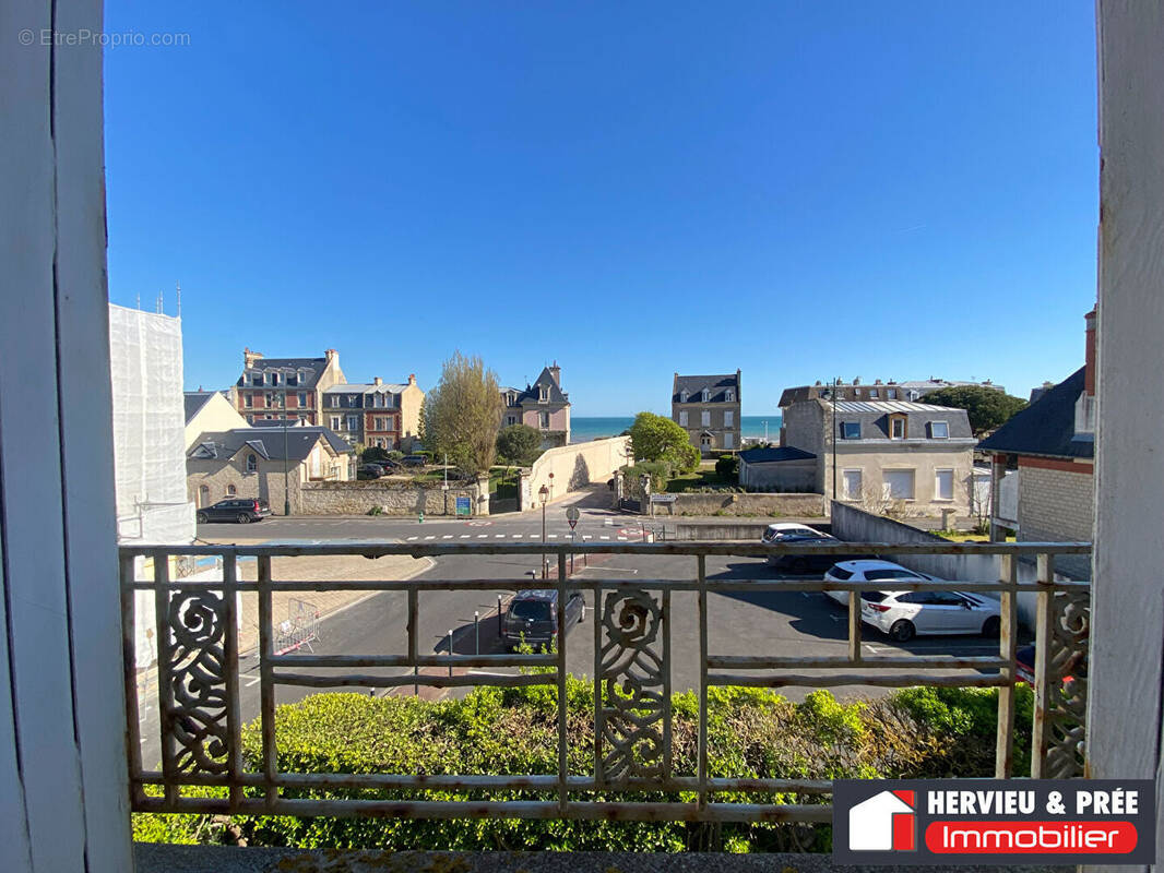 Appartement à SAINT-AUBIN-SUR-MER