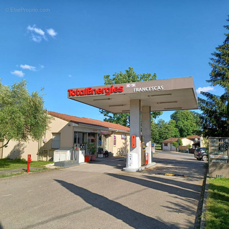 Commerce à FRANCESCAS