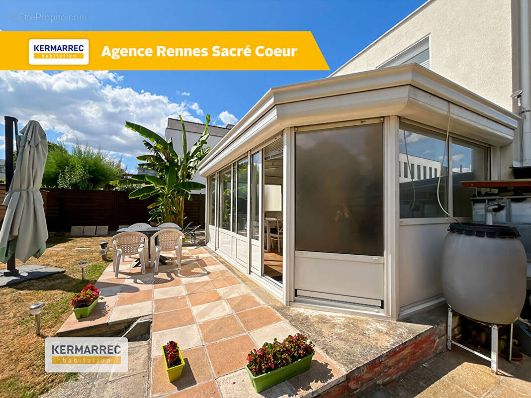 Maison à SAINT-JACQUES-DE-LA-LANDE