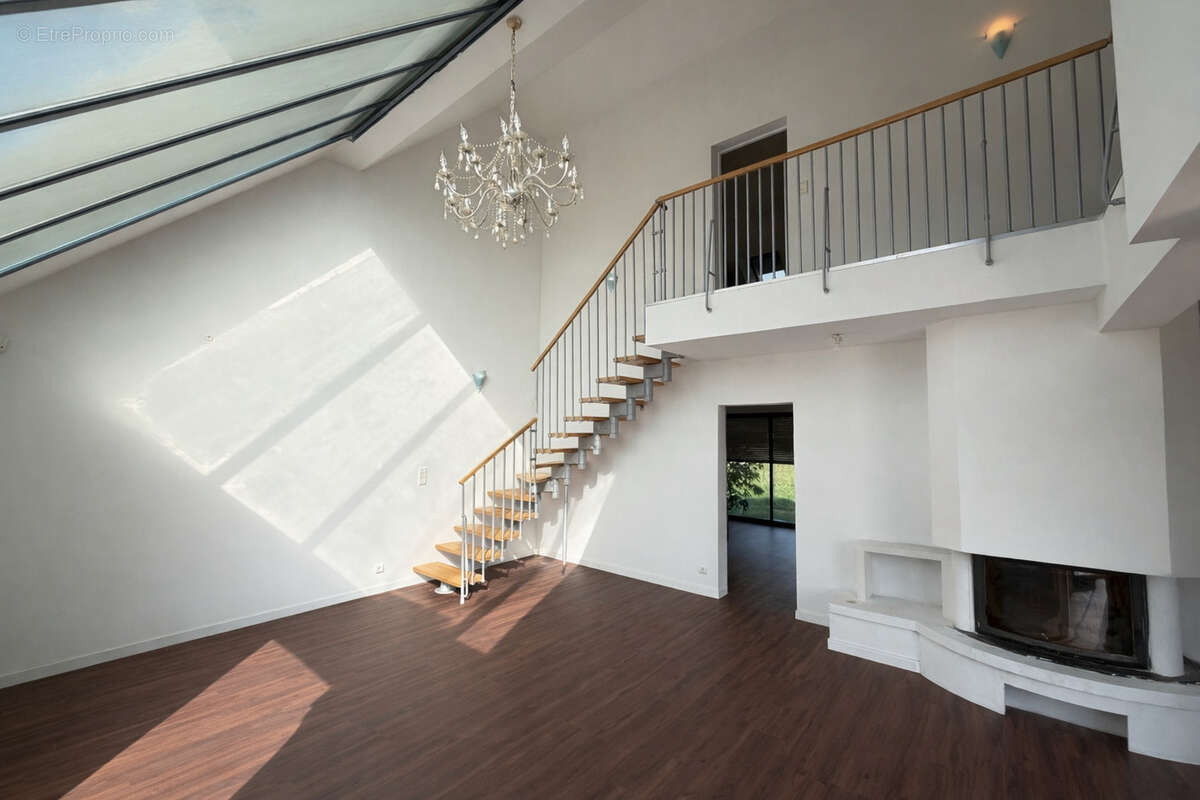 Maison à LAIGNE-EN-BELIN