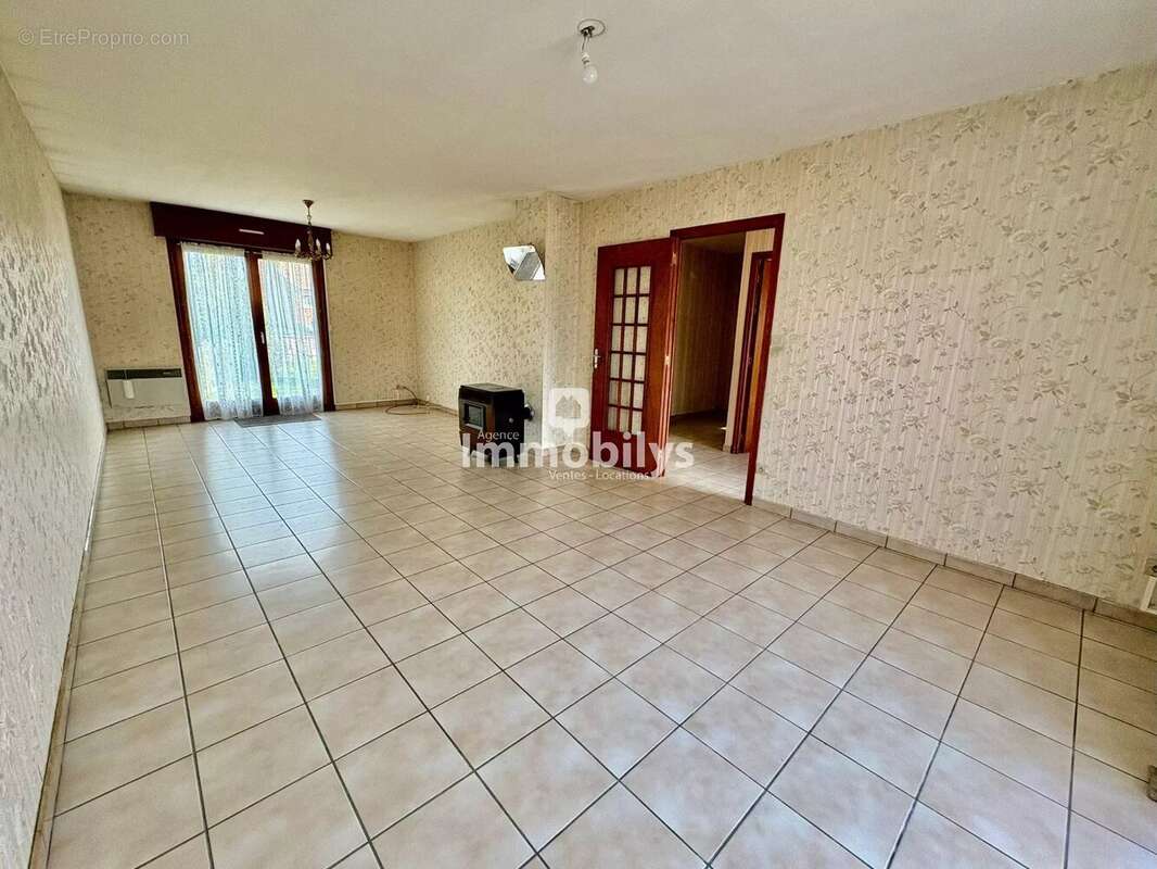 Maison à PECQUENCOURT