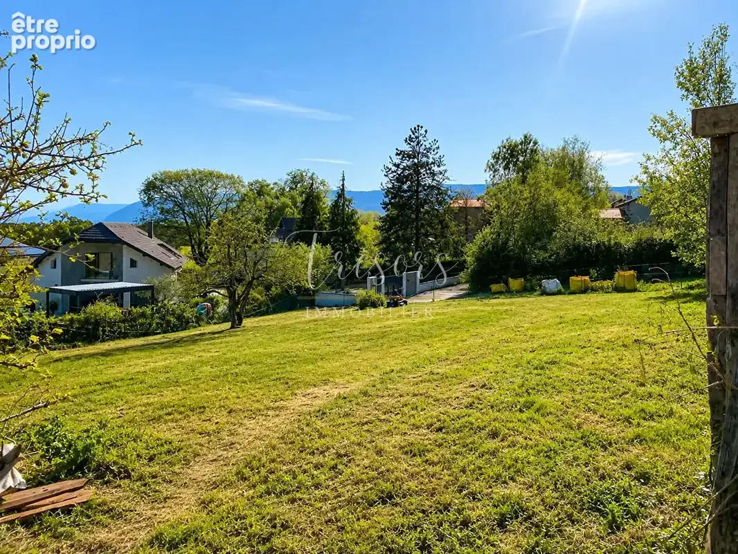 Terrain de 1309 m2 constructible sur la commune de Vers - photo 2