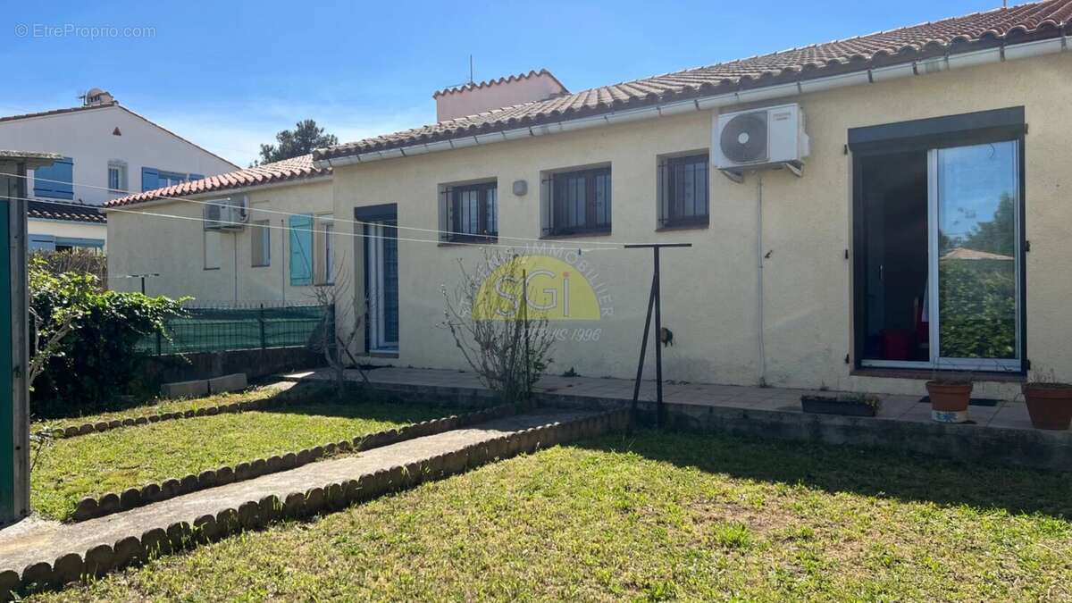 Maison à SAINT-GENIS-DES-FONTAINES