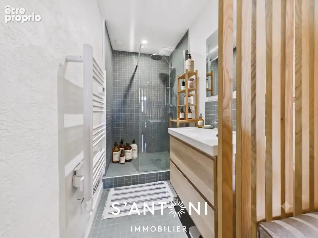 Coup de cur au cur de Sète : devenez propriétaire d'un sublime 4 pièces de 100 m² accompagné d'un studio indépendant et de gre - photo 5