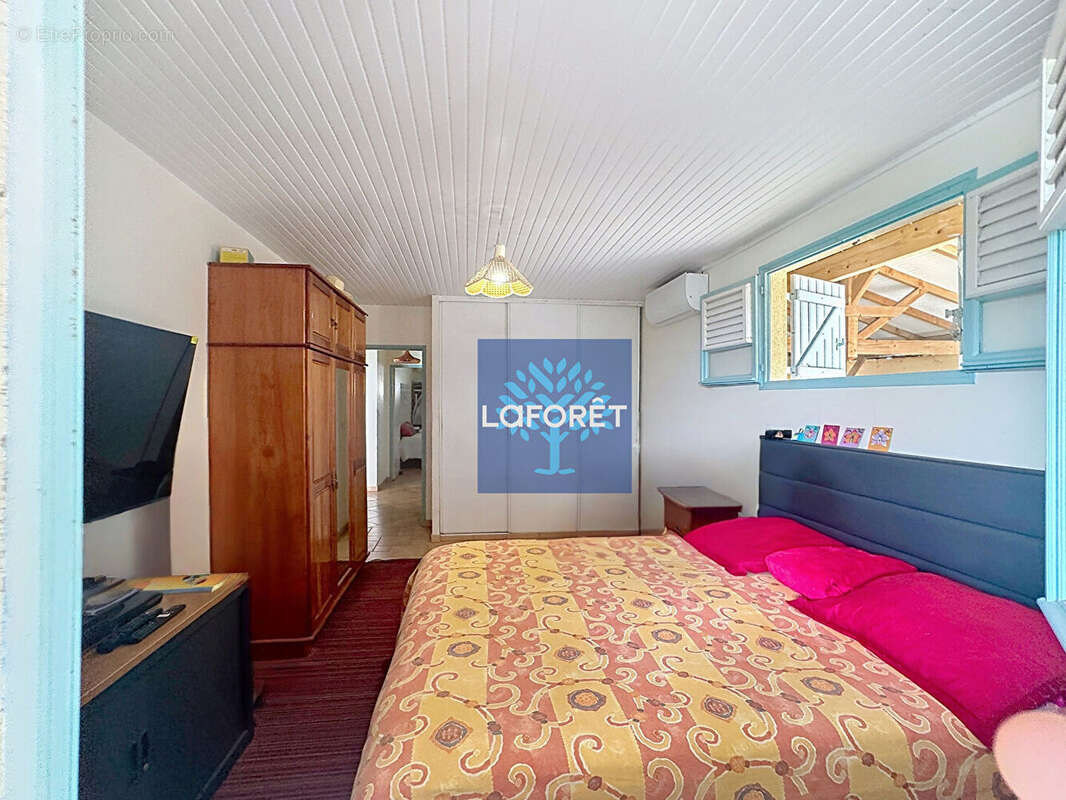 A vendre : Maison T5 à Acajou au Lamentin - photo 11