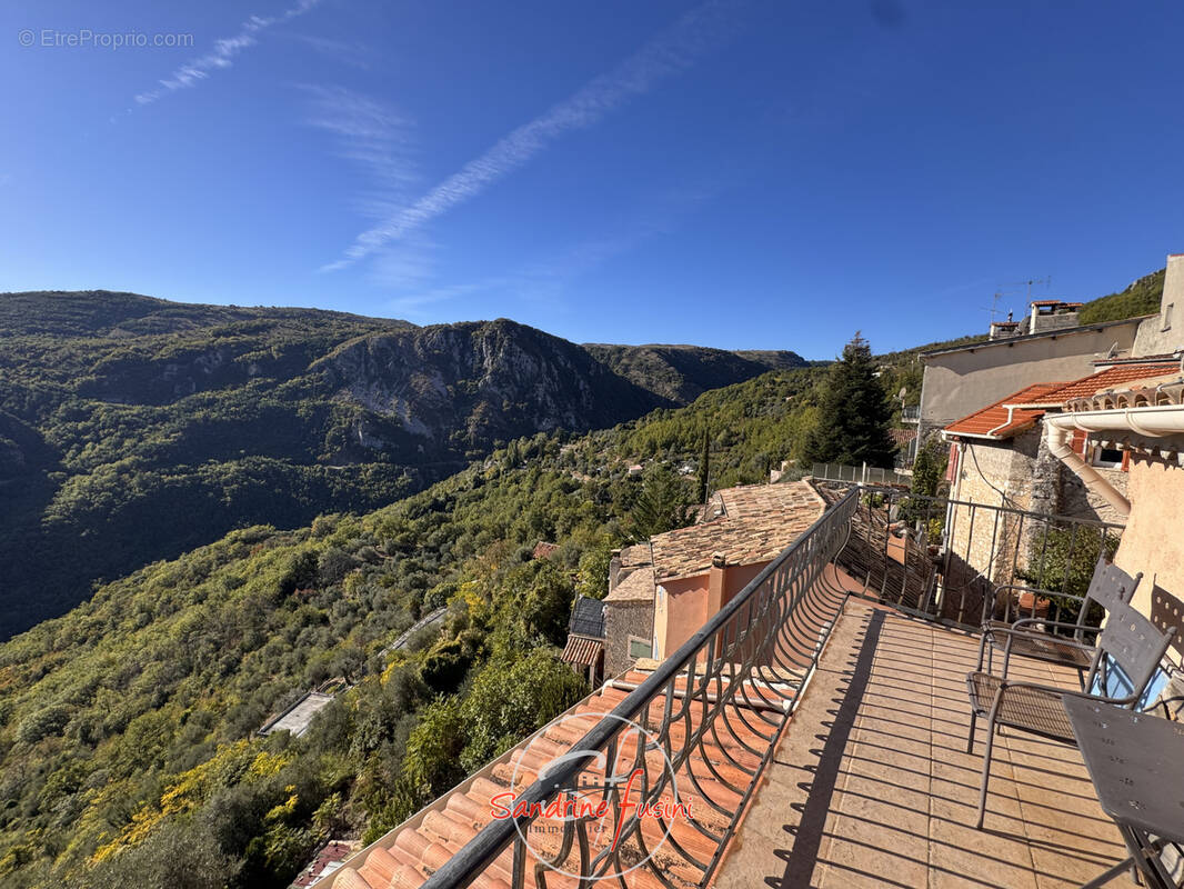 Maison à BOUYON