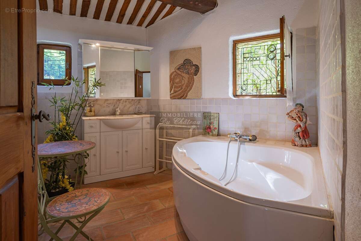 Maison à GORDES