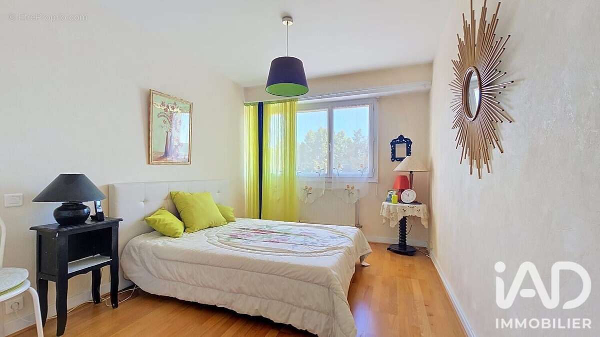 Appartement 106 m² à Bizanos  - photo 3
