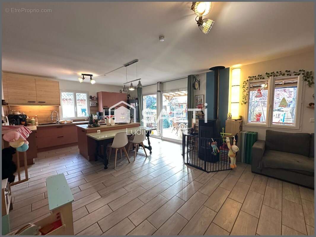 Photo 5 - Maison à L'ARGENTIERE-LA-BESSEE